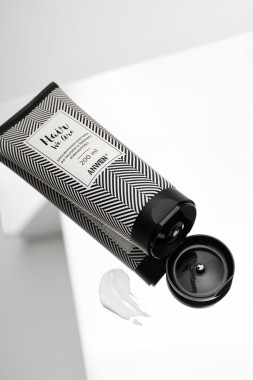 Hair We Are - odżywka emolientowa do średniej porowatości