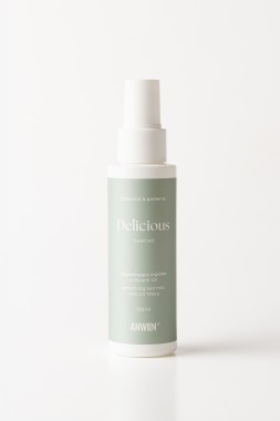 Delicious travel set - wygładzająca mgiełka z filtrami UV